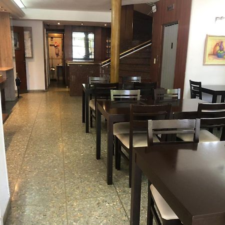 Hotel Tirol Мар дел Плата Екстериор снимка